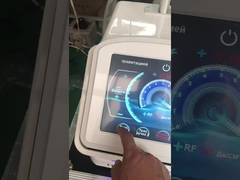 Raffreddamento a aria di macchina di cavitazione di vuoto di radiofrequenza 40KHz, rullo di vuoto che dimagrisce macchina